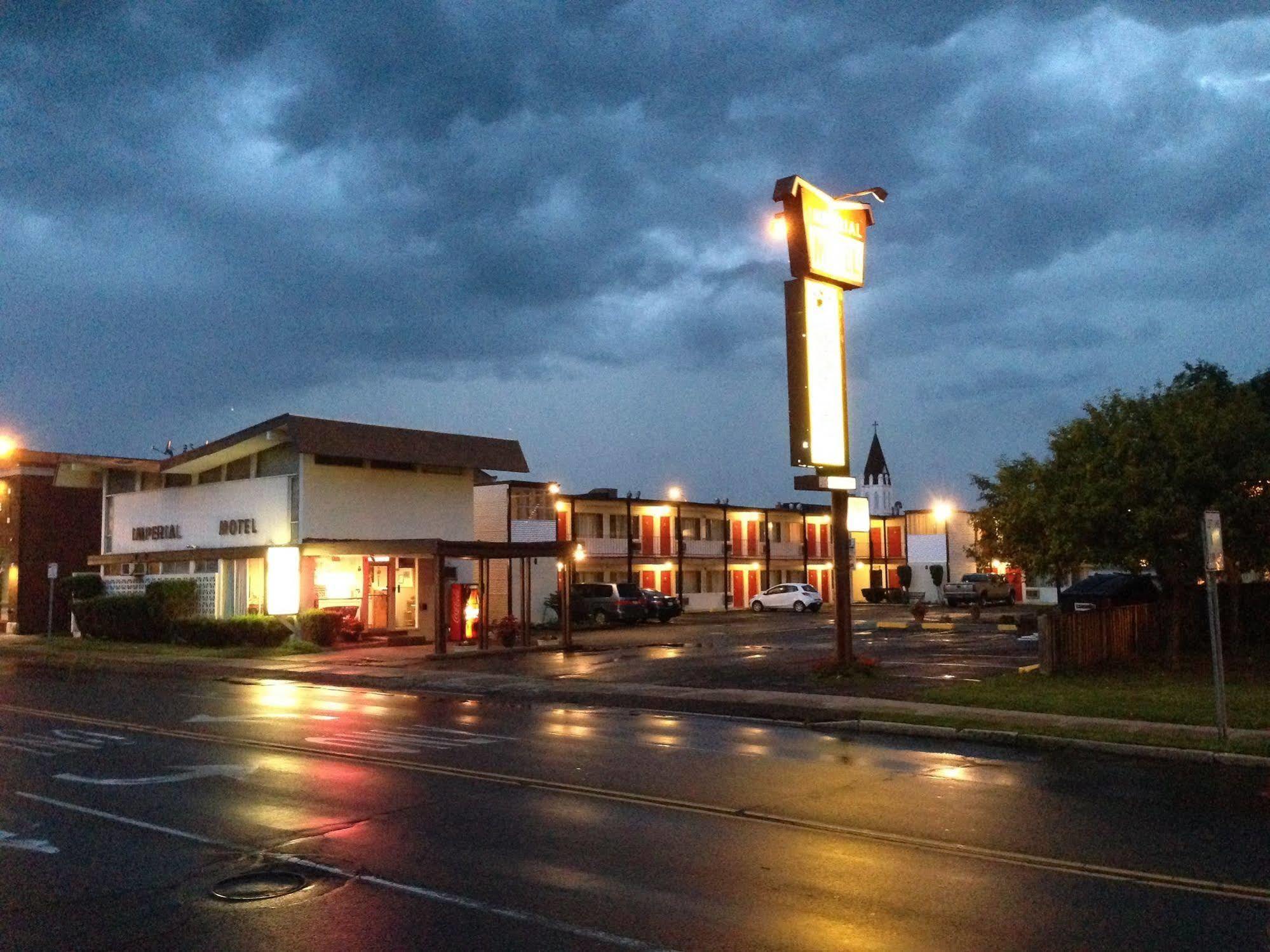 Imperial Motel Cortland Esterno foto